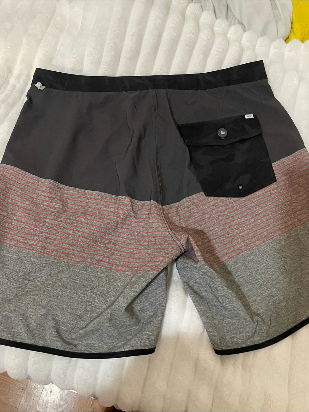 Vuori Men's Swim Shorts in Black with Dusty Rose Accent